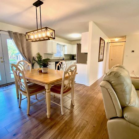 Cozy Three Bedroom House With Fireplace Wilmington Bagian luar foto