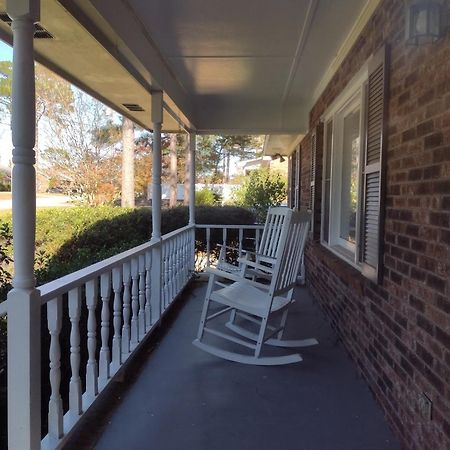 Cozy Three Bedroom House With Fireplace Wilmington Bagian luar foto