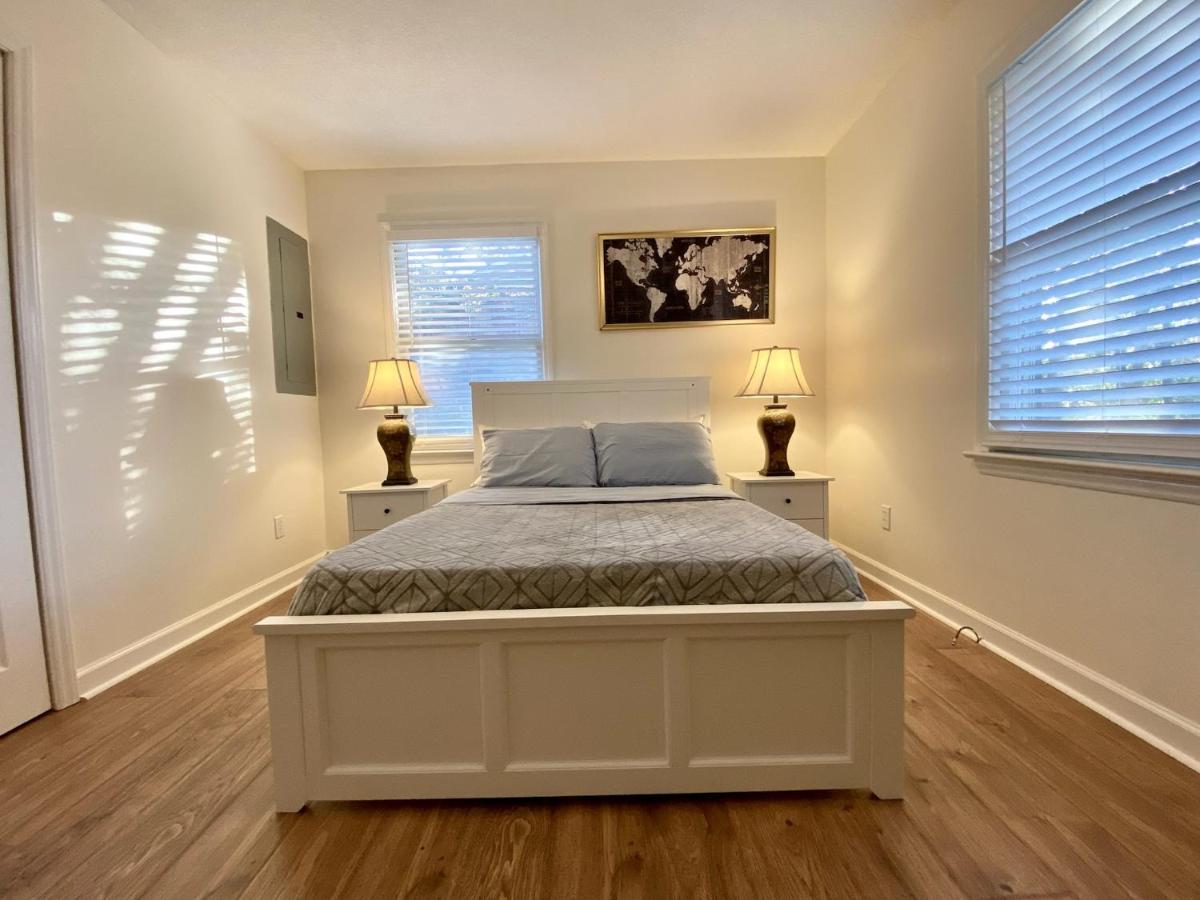 Cozy Three Bedroom House With Fireplace Wilmington Bagian luar foto
